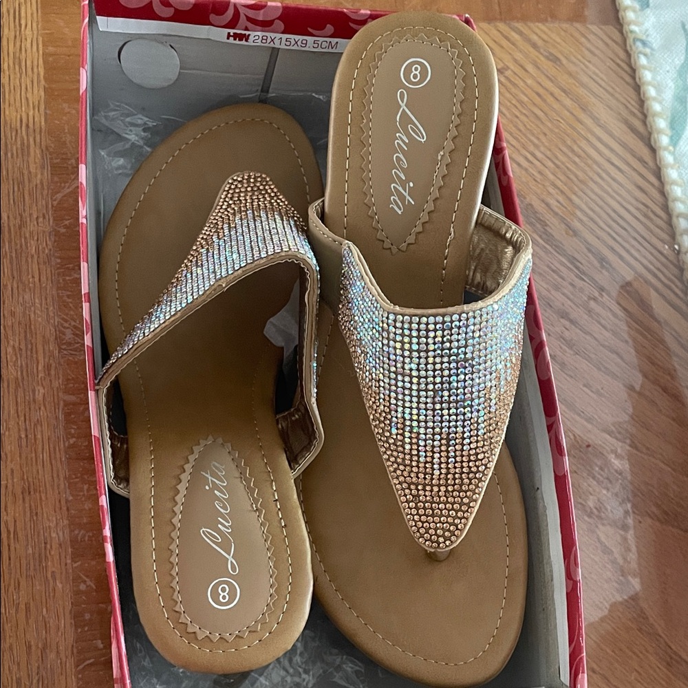 Women's Rhinestone Sandals - Gold